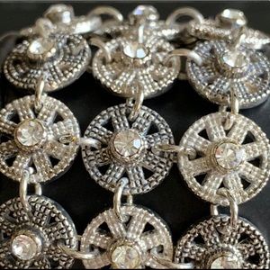 PREMIER DESIGNS “Red Carpet” Bracelet